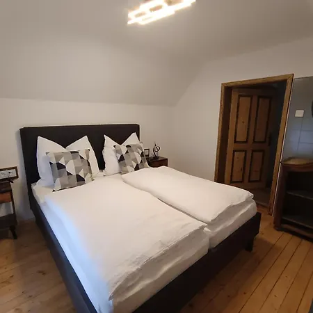 Brueckenhaeusl Holiday home *